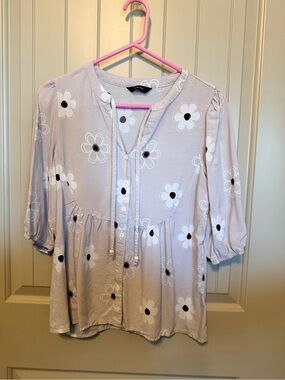 Women’s Grey Floral Peasant Blouse